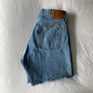 Levi’s 501 Mid Thigh Shorts